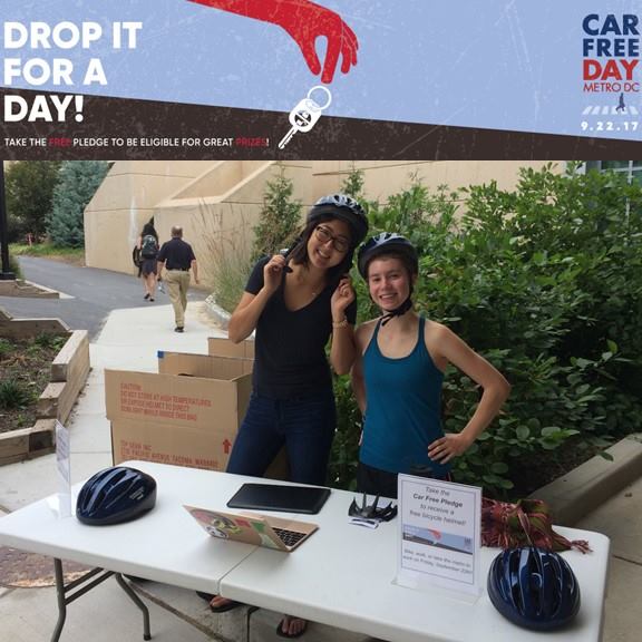 GU students help to promote clean transportation by asking community members to go car-free for a day or commute to work